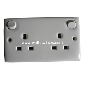 double 13A-3pin  shuttered  socket+switch