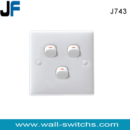 J743 3 gang 1/2 way uk wall switch Bahrain