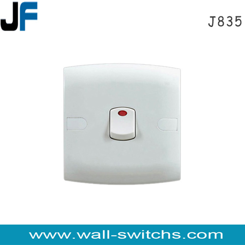 J835 1 gang 1 way switch British standard